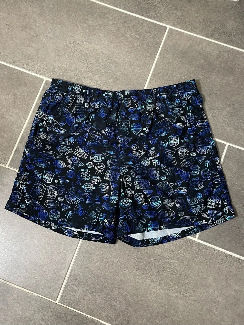 Columbia PFG Clearwater Shores Omni-Shade 6” Swim Trunks size Large
